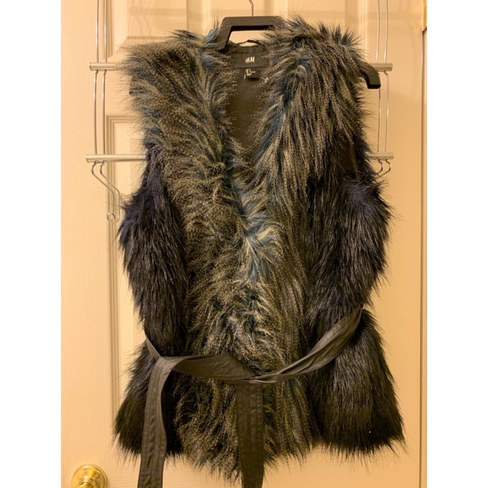 HM Faux Fur Vest with Tie
